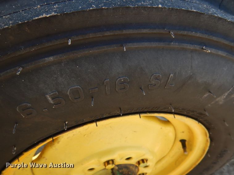 image for item FA9306 John Deere 3020 tractor