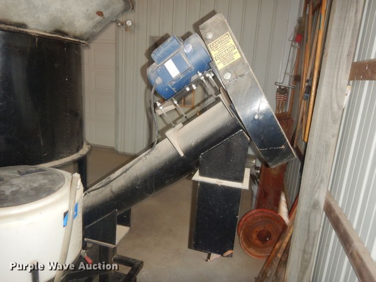 image for item FC9925 USC AT500 seed treater