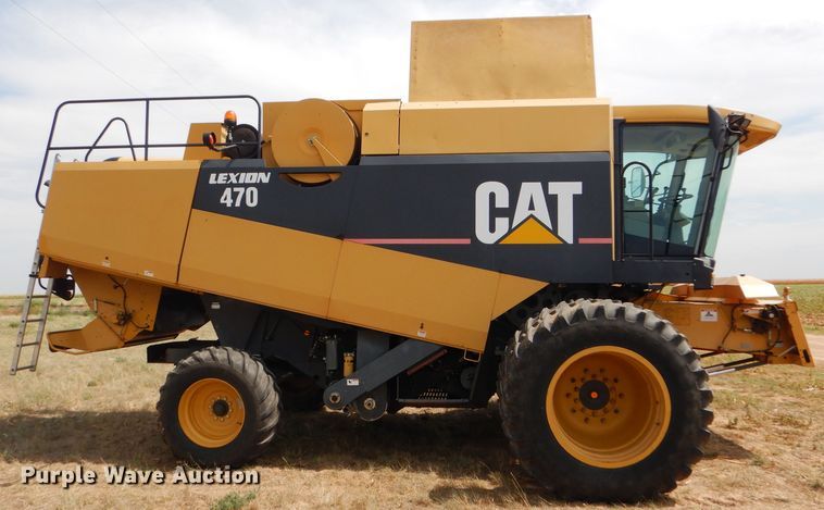 image for item FG9788 2001 Caterpillar Lexion 470 combine