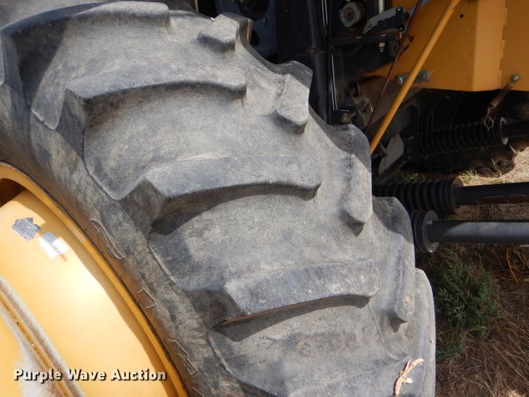 image for item FG9788 2001 Caterpillar Lexion 470 combine