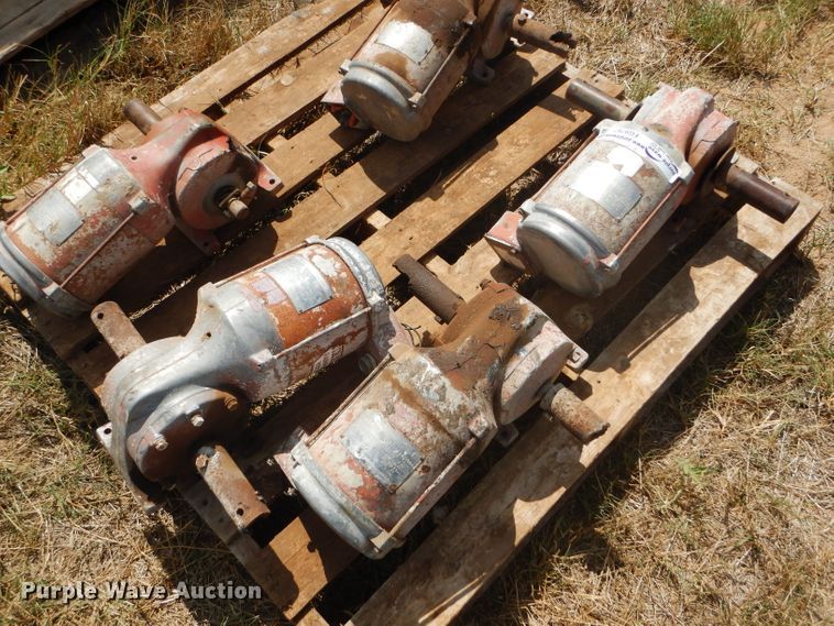 image for item FG9797 (5) Lindsay center pivot irrigation gear motors