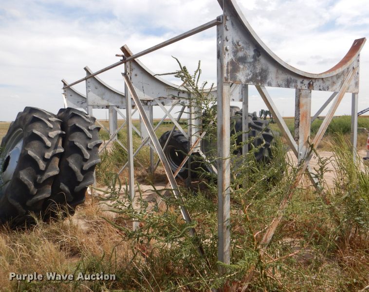 image for item FG9799 Fuel tank stand