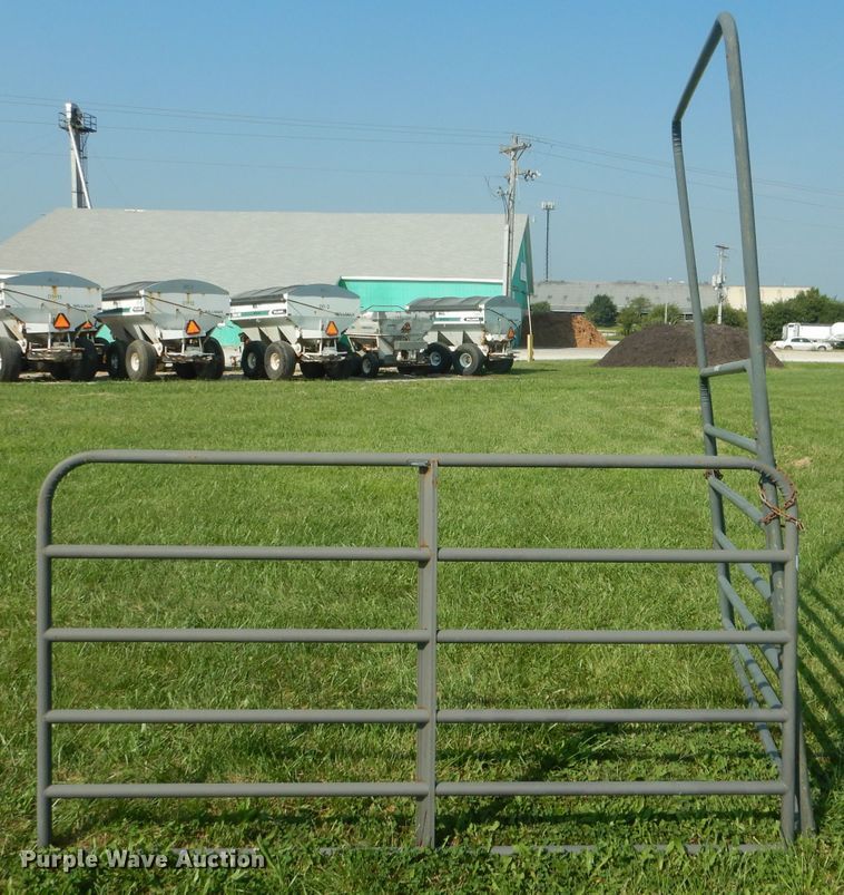 image for item FI9623 Livestock equipment