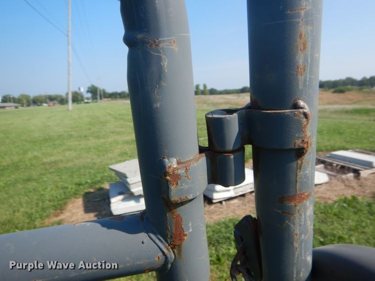 image for item FI9623 Livestock equipment