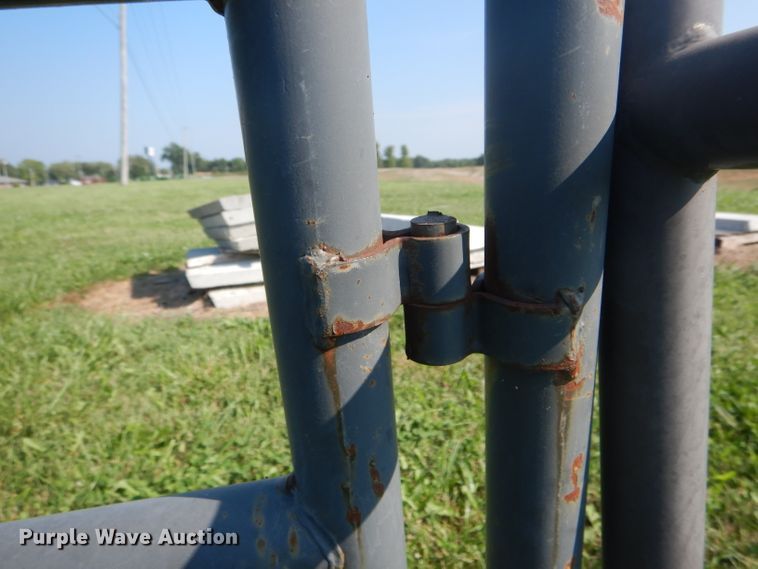 image for item FI9623 Livestock equipment