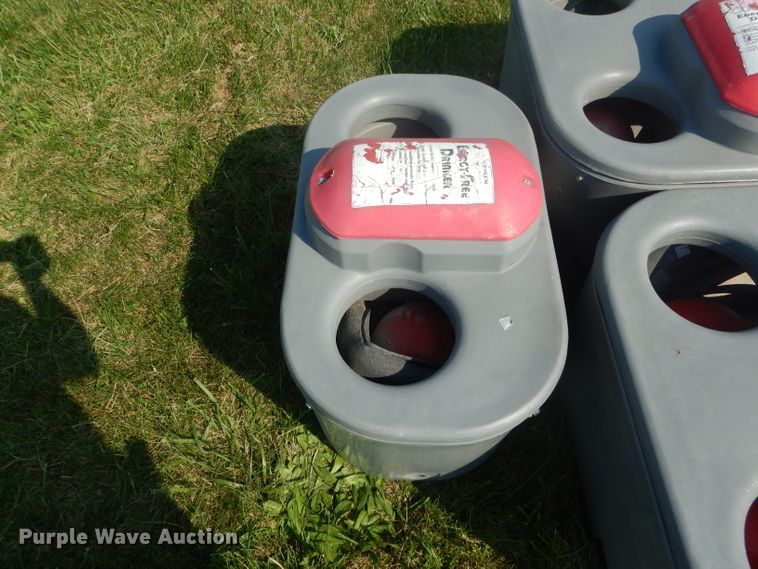 image for item FI9624 (5) livestock drinkers