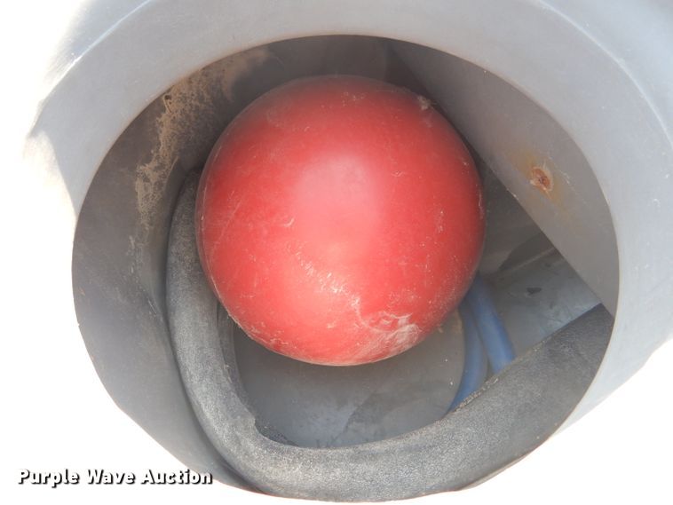 image for item FI9624 (5) livestock drinkers