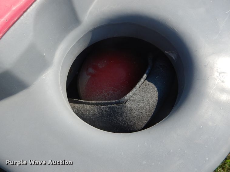 image for item FI9624 (5) livestock drinkers