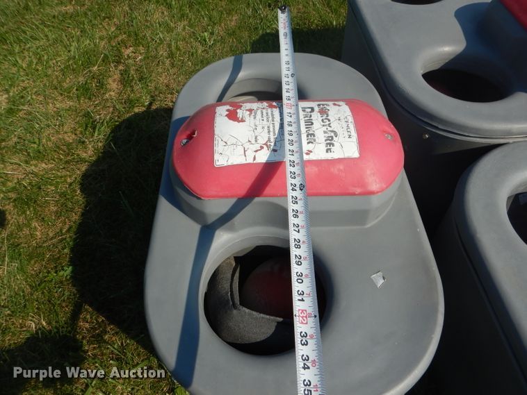 image for item FI9624 (5) livestock drinkers