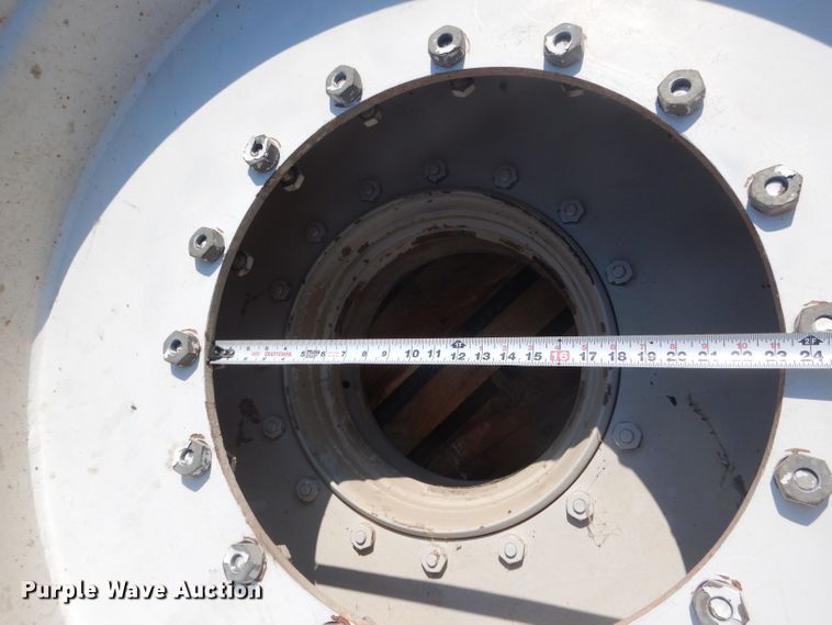 image for item FI9625 (4) row crop tires and wheels