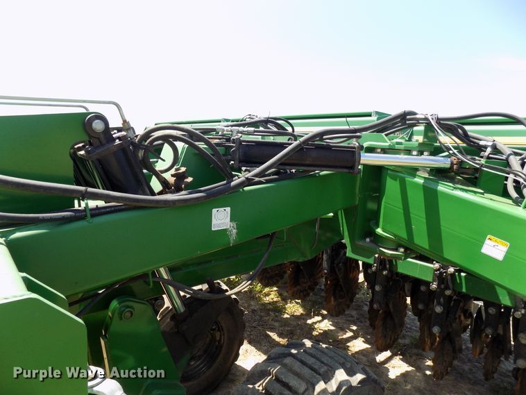 image for item FJ9289 Great Plains 2N3010 no-till grain drill