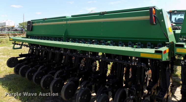 image for item FJ9289 Great Plains 2N3010 no-till grain drill