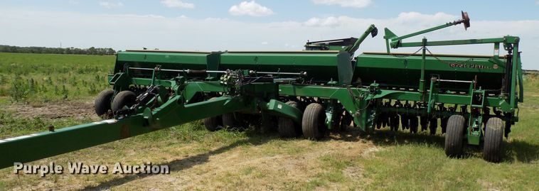 image for item FJ9290 Great Plains 3S3000 grain drill
