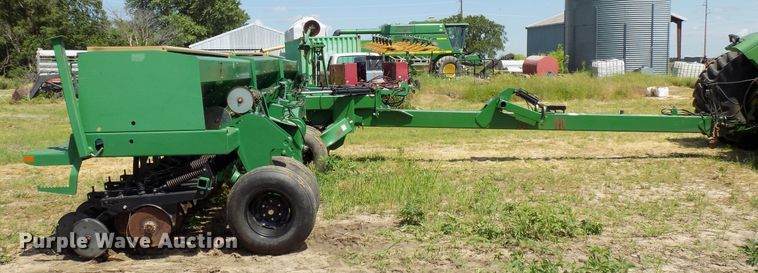 image for item FJ9290 Great Plains 3S3000 grain drill