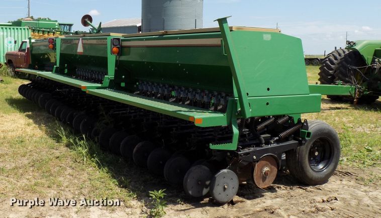 image for item FJ9290 Great Plains 3S3000 grain drill