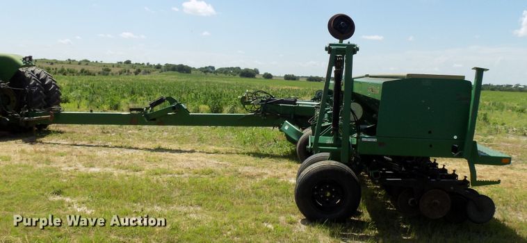 image for item FJ9290 Great Plains 3S3000 grain drill