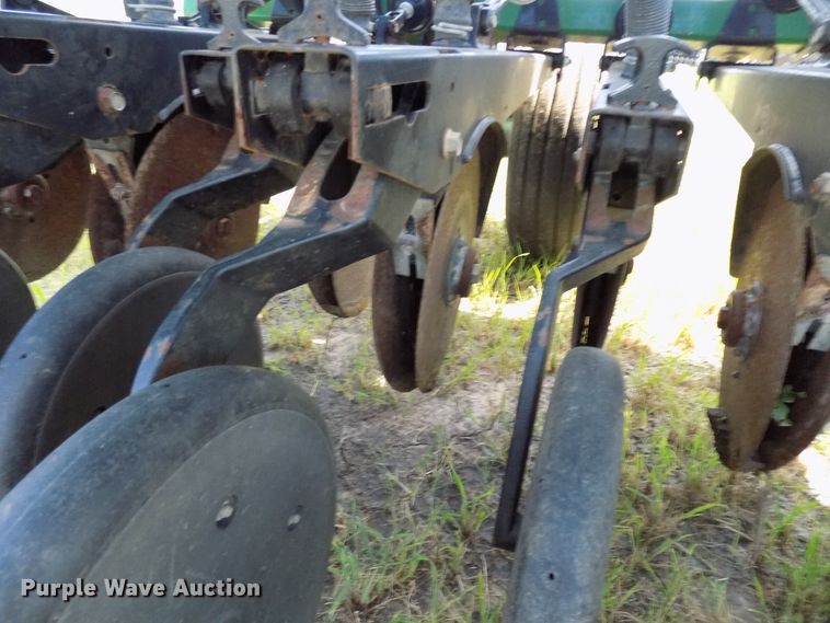 image for item FJ9290 Great Plains 3S3000 grain drill