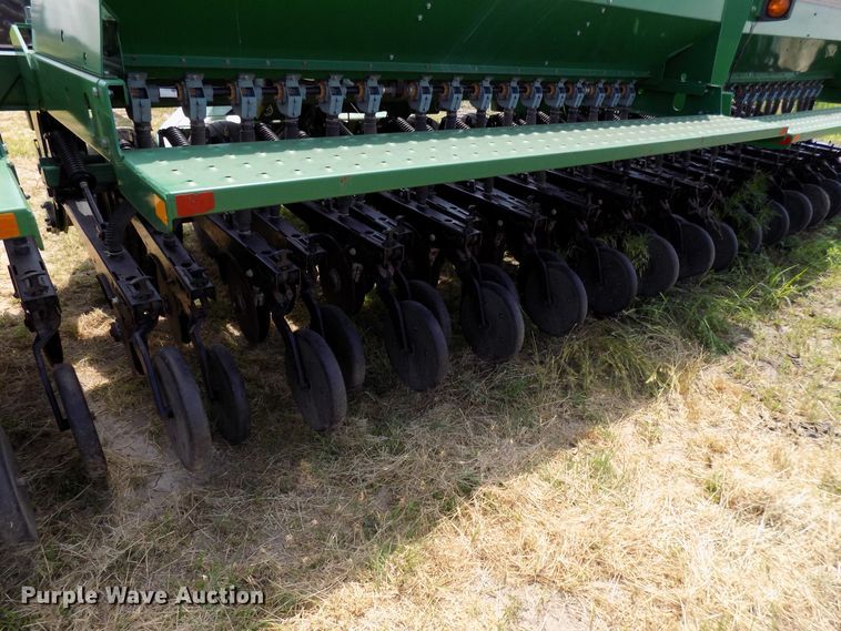 image for item FJ9290 Great Plains 3S3000 grain drill