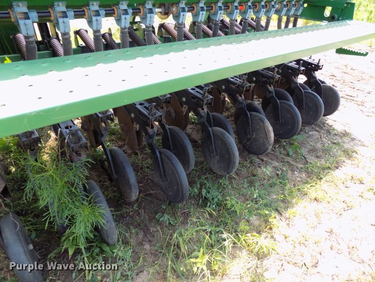 image for item FJ9290 Great Plains 3S3000 grain drill