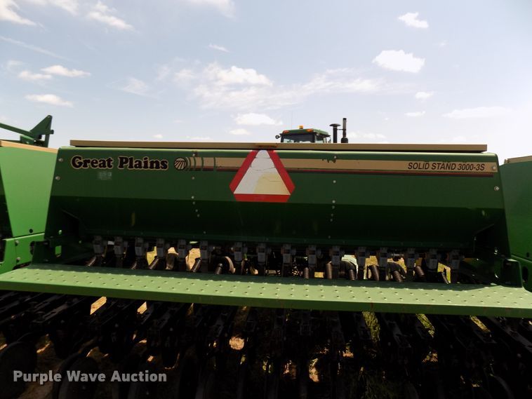 image for item FJ9290 Great Plains 3S3000 grain drill