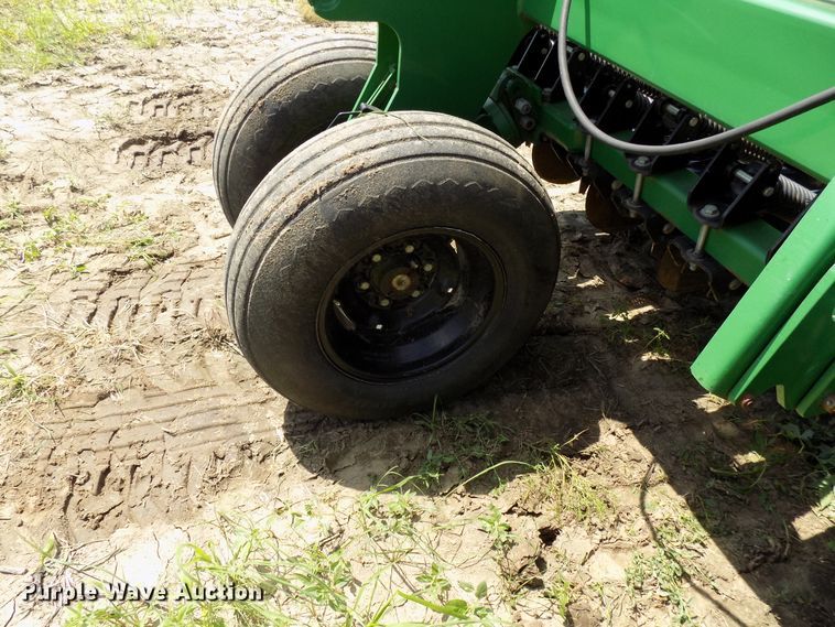 image for item FJ9290 Great Plains 3S3000 grain drill