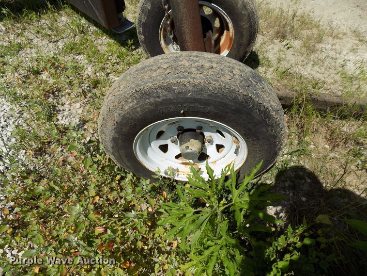 image for item FJ9292 2001 John Deere 925F flex head