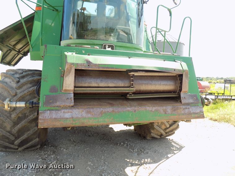 image for item FJ9293 1998 John Deere 9510 RWA combine
