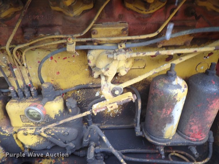 image for item FR9423 International D14 dozer