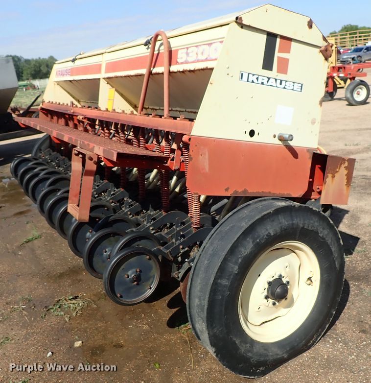 image for item GB9476 Krause 5300 grain drill