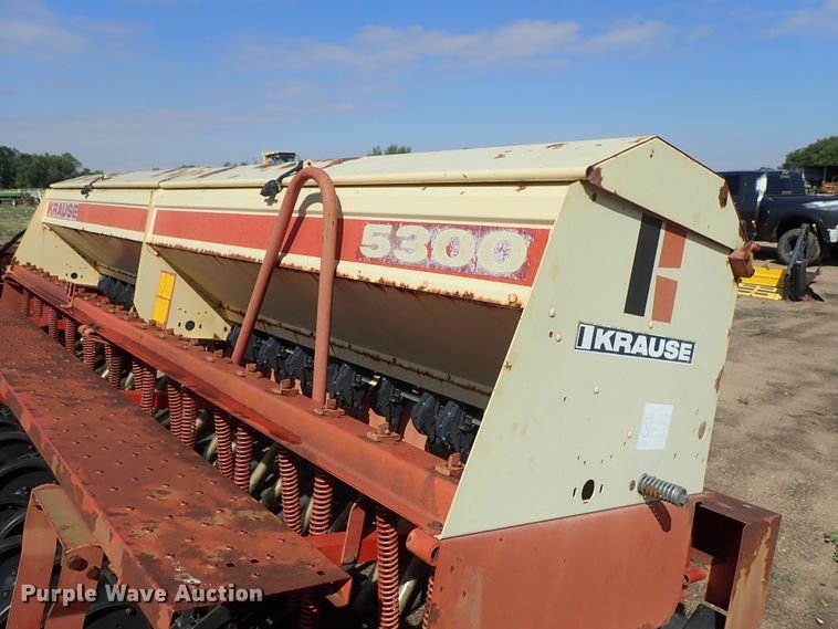 image for item GB9476 Krause 5300 grain drill