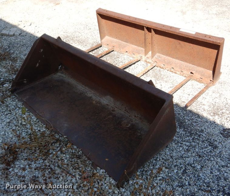 image for item GC9253 (2) buckets