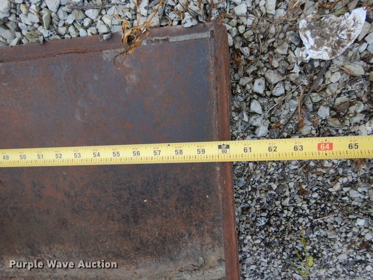 image for item GC9253 (2) buckets