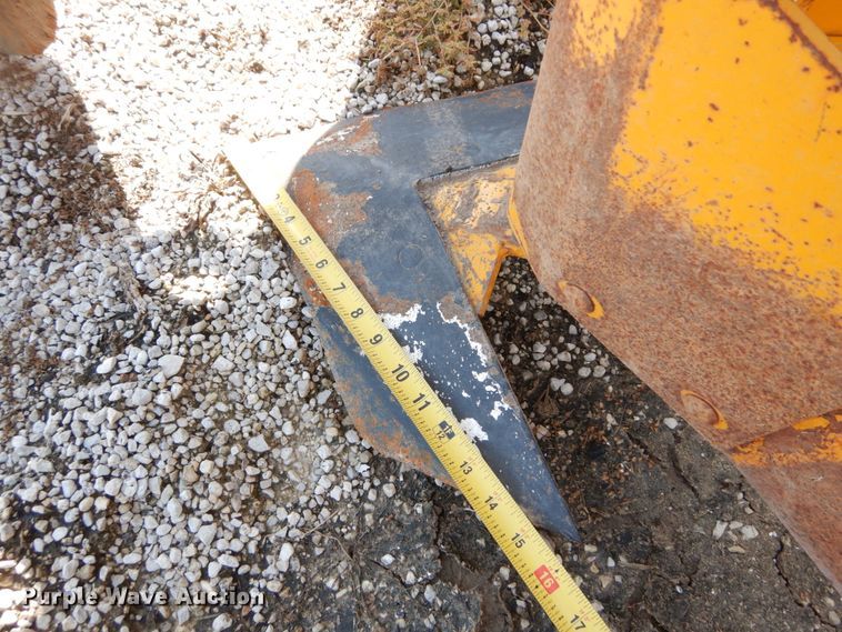 image for item GC9263 Buffalo 211-1-702 hiller