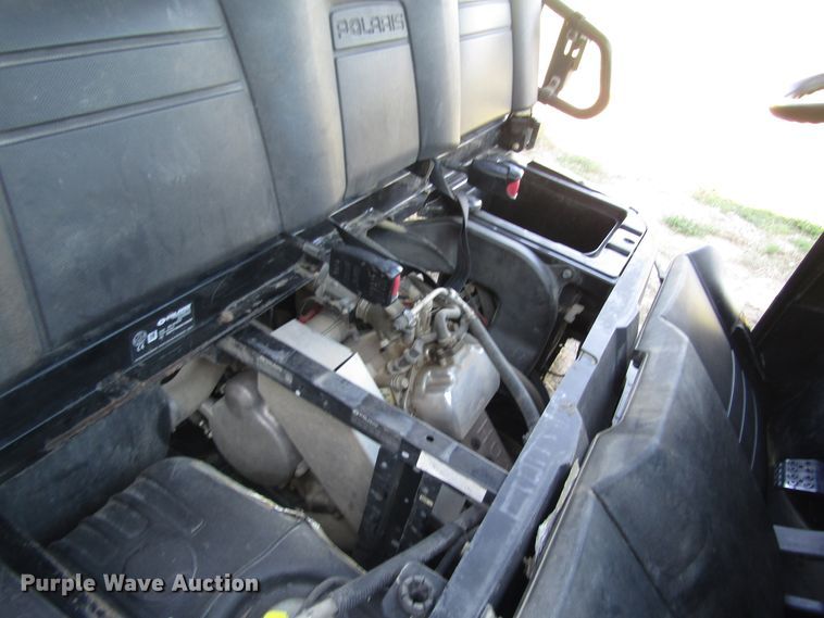 image for item GE9759 2010 Polaris Ranger 800EFI HD utility vehicle