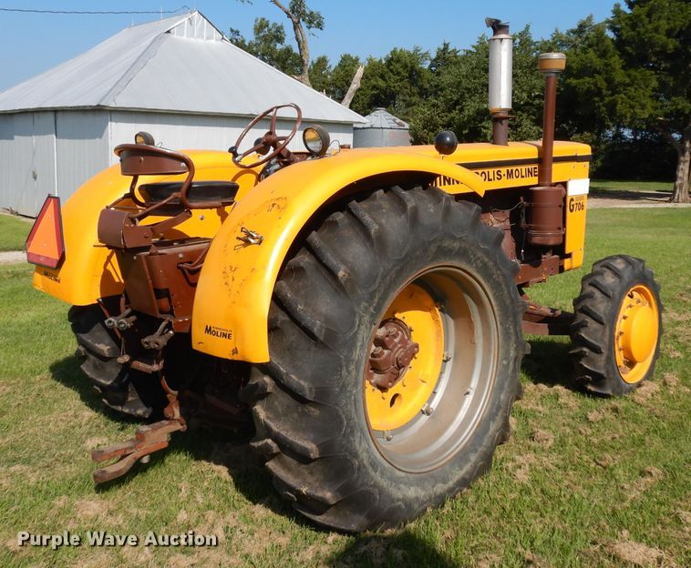 image for item GG9131 1963 Minneapolis Moline G706 MFWD tractor