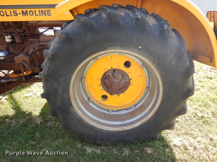 image for item GG9131 1963 Minneapolis Moline G706 MFWD tractor