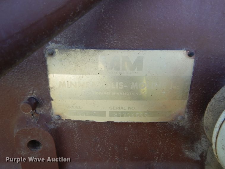 image for item GG9131 1963 Minneapolis Moline G706 MFWD tractor