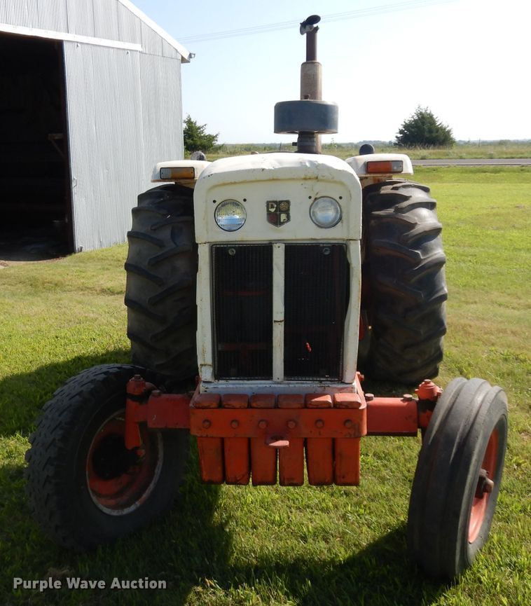 image for item GG9132 1974 David Brown 1212 tractor