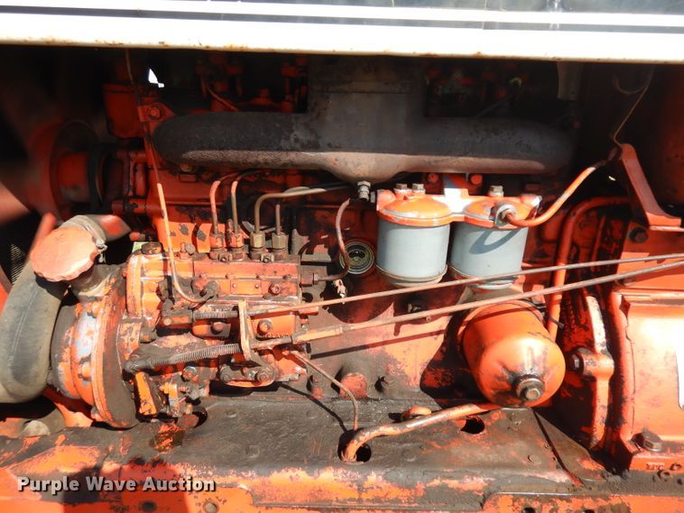 image for item GG9132 1974 David Brown 1212 tractor