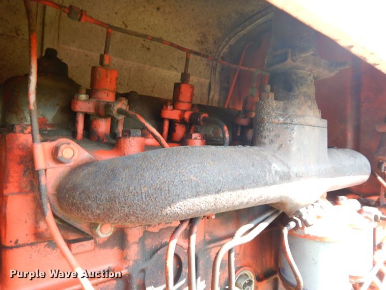 image for item GG9132 1974 David Brown 1212 tractor