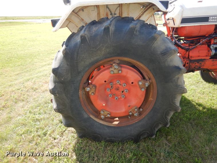 image for item GG9132 1974 David Brown 1212 tractor