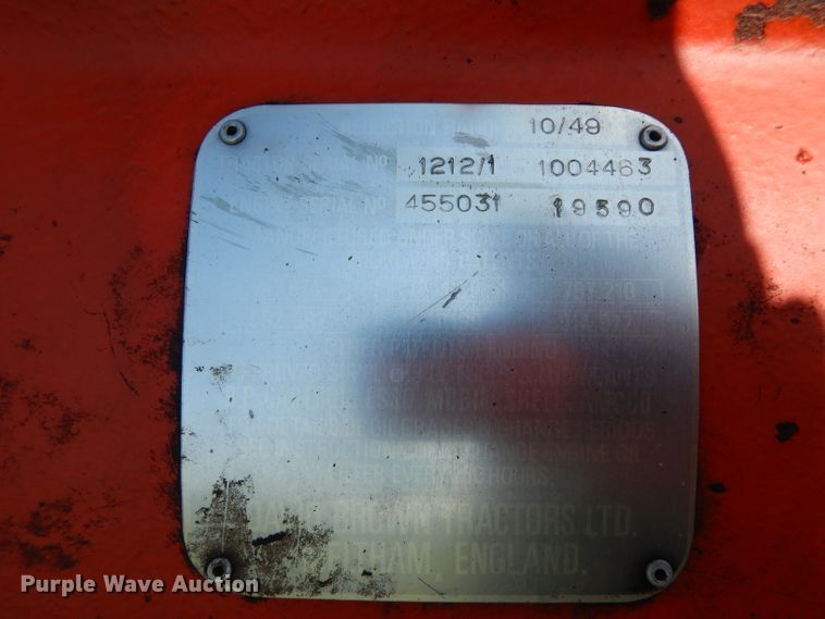 image for item GG9132 1974 David Brown 1212 tractor