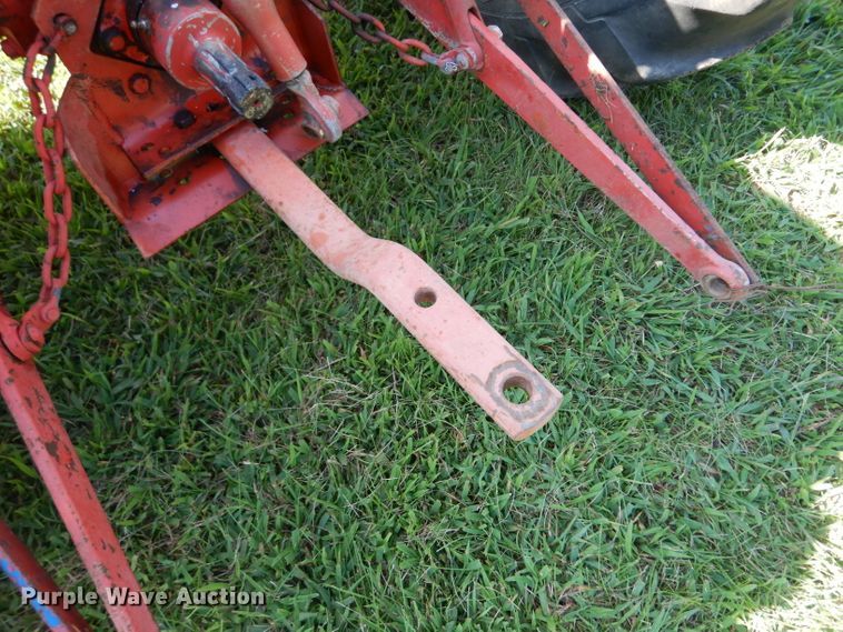 image for item GG9133 1949 Ford 8N tractor