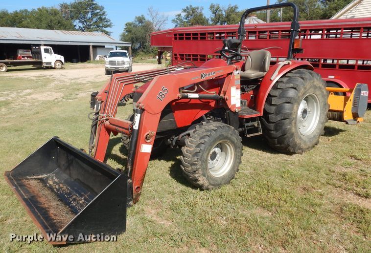 image for item GG9193 2004 Case IH DX55 MFWD tractor