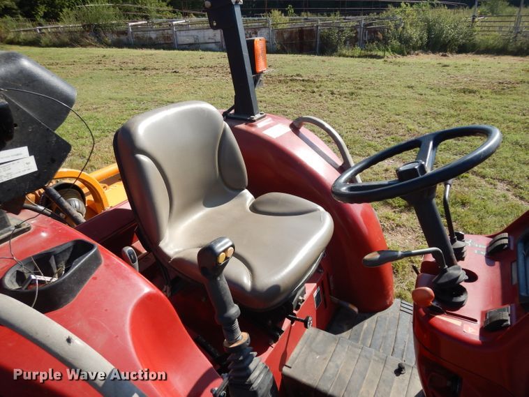 image for item GG9193 2004 Case IH DX55 MFWD tractor