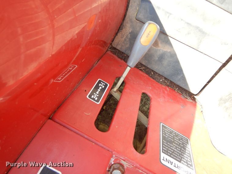 image for item GG9193 2004 Case IH DX55 MFWD tractor