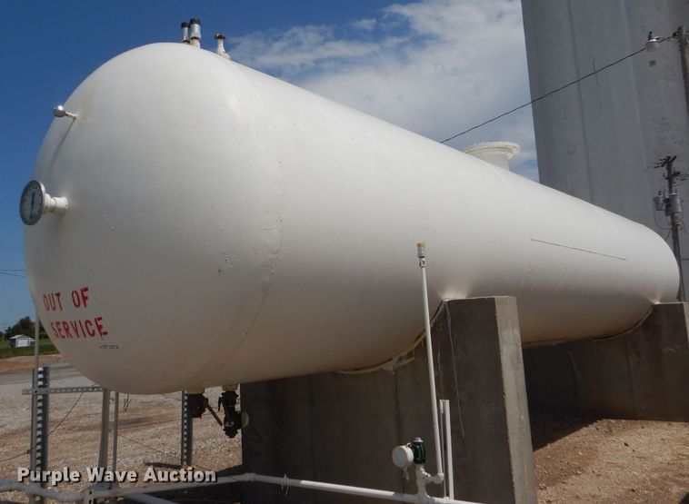 image for item GH9618 Anhydrous ammonia bulk tank