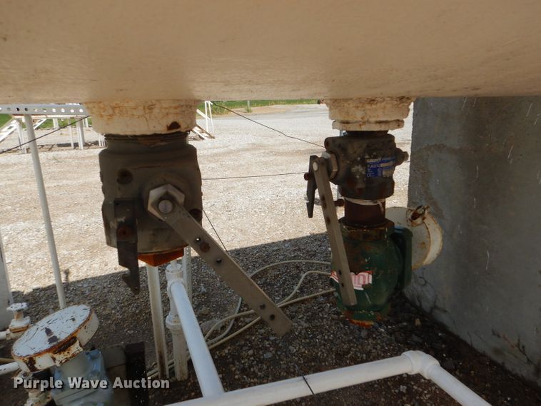 image for item GH9618 Anhydrous ammonia bulk tank