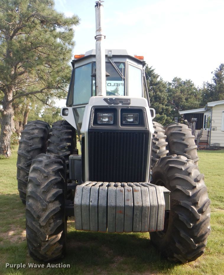 image for item GH9742 1985 White 2-155 Farm Boss MFWD tractor