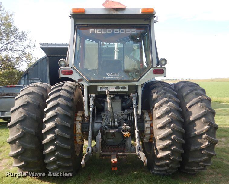 image for item GH9742 1985 White 2-155 Farm Boss MFWD tractor